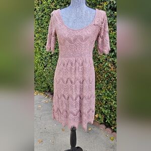 Romantic Vintage-Inspired Lace Mini Dress – Pins and Needles (Pink/Rose, Size M)